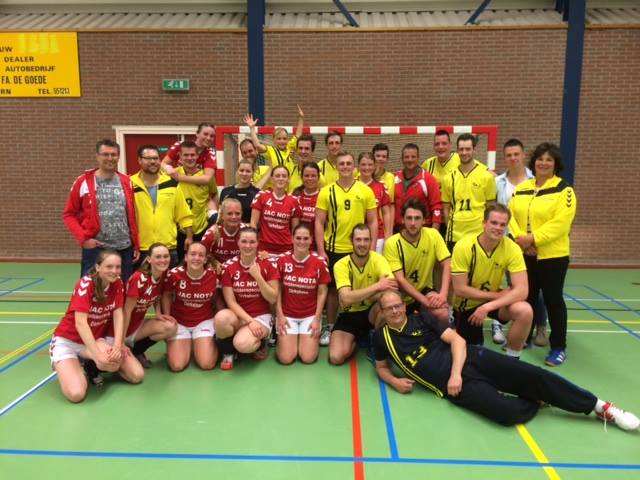Handbal Hollandia T D1 - Volleybal De Boemel H1