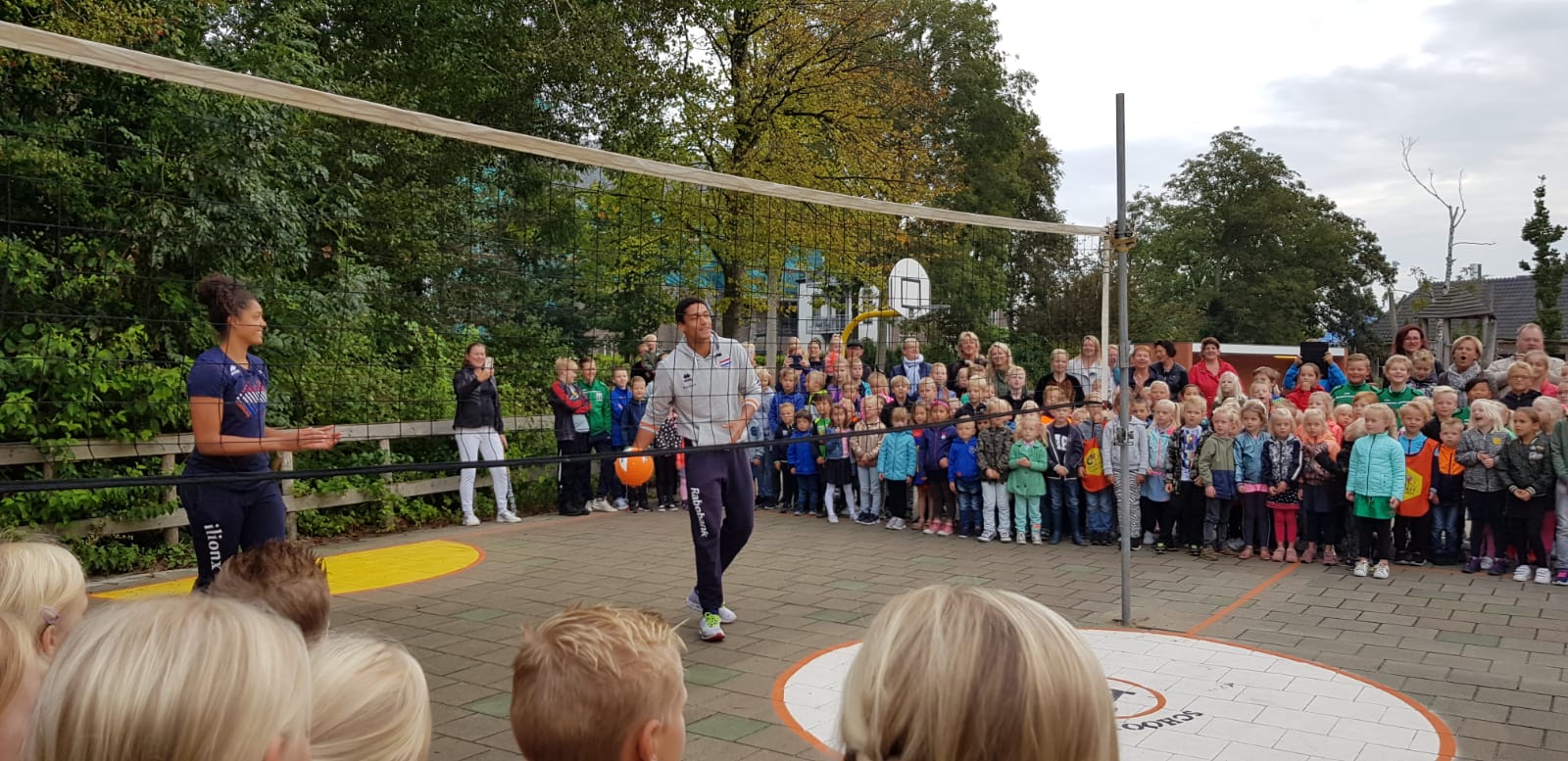 Groot feest bij de opening Schoolplein14